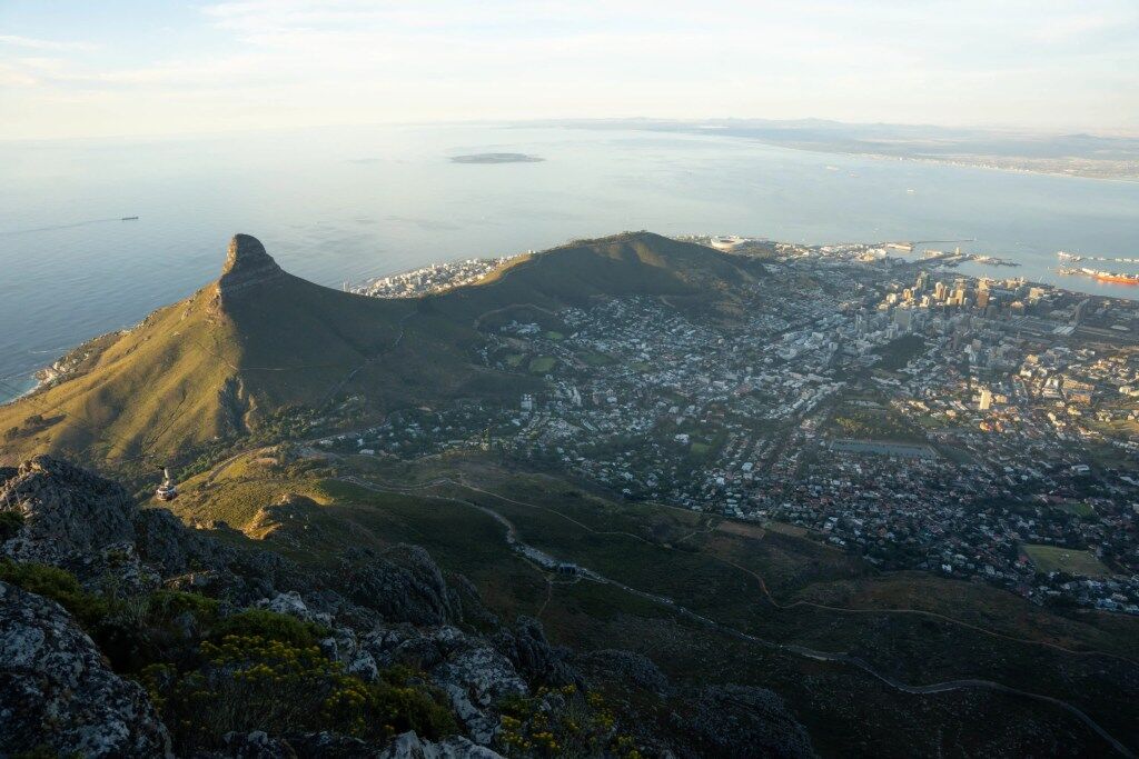 Table Mountain: Ultimate guide to get to the top – Ellensvoyage